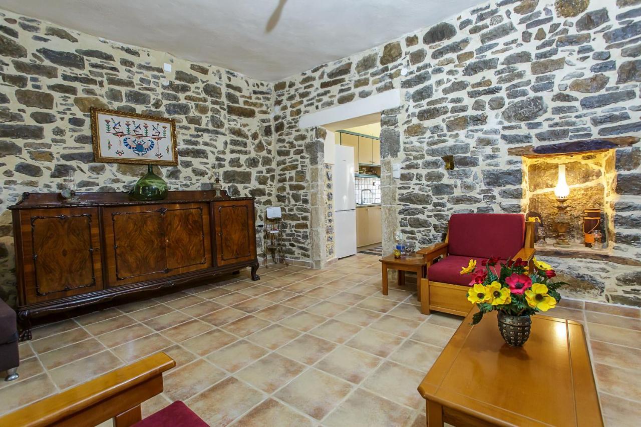 Villa Vienna Kato Viannos Екстериор снимка